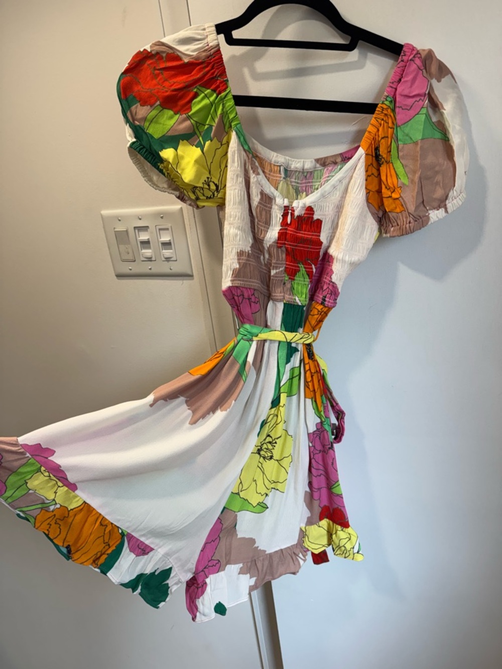 Plenty by Tracy Reese White Floral Puff-Sleeve Romper with Multicolor Blooms